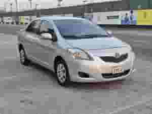 TOYOTA YARIS 2012  