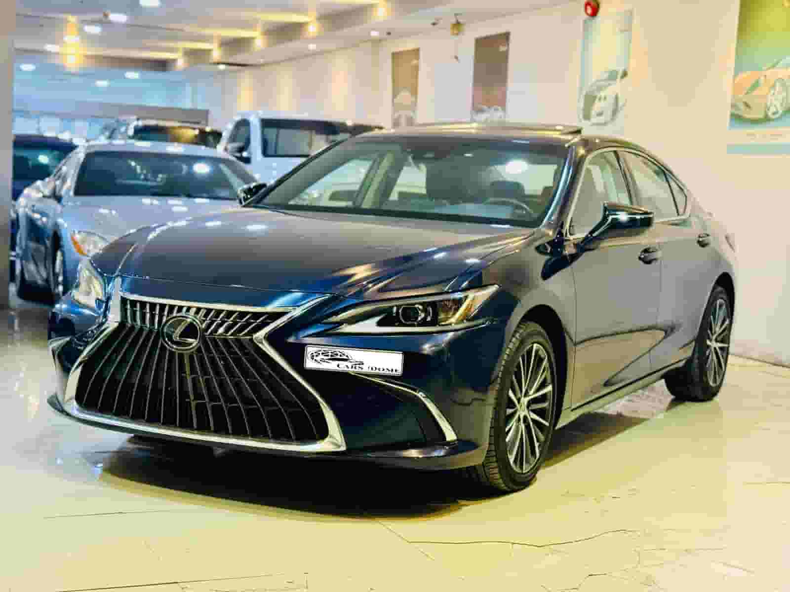 Lexus ES300h Hybrid 2024