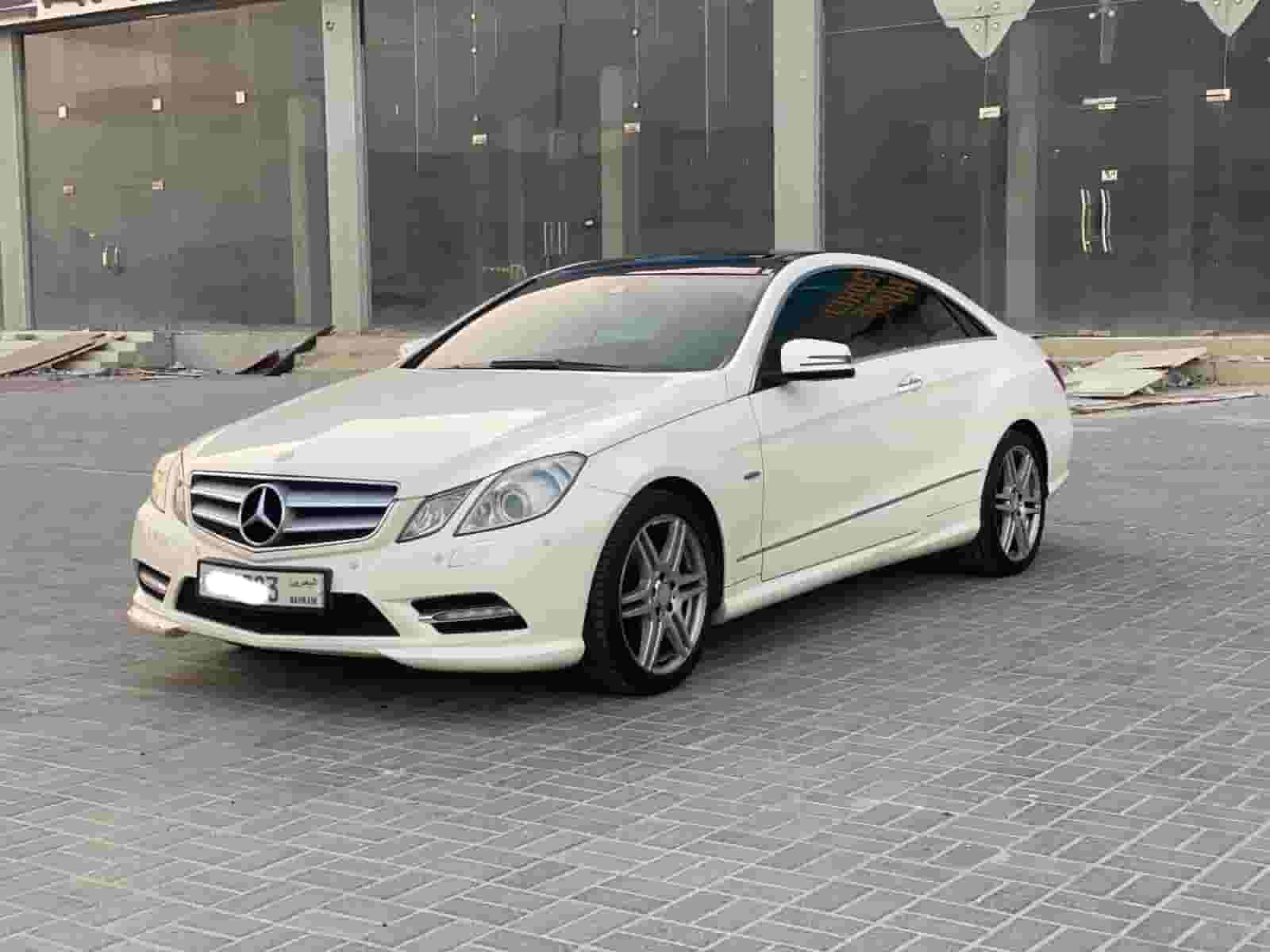 مرسيدس بنز E-350/ 2012 (أبيض)