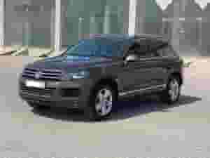 Volkswagen Touareg 2014 (Brown)