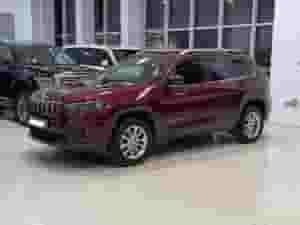 Jeep Cherokee Longitude 2019 (Maroon)