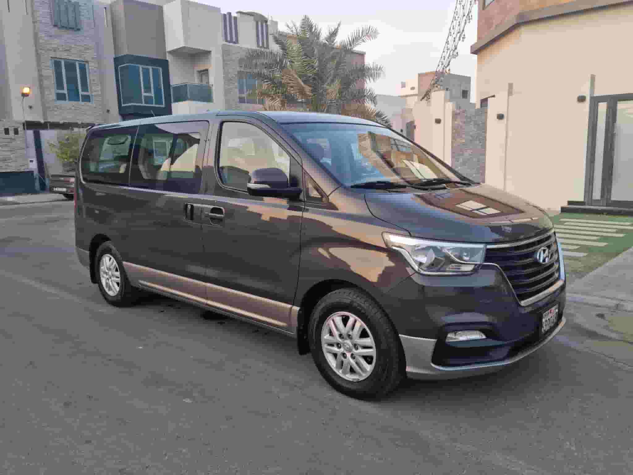 Hyundai H1 Middle Option Imacalite Condation