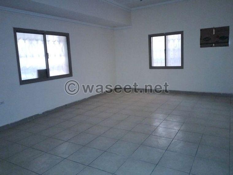 Apartment in Al-Hajiyat area for rent 0