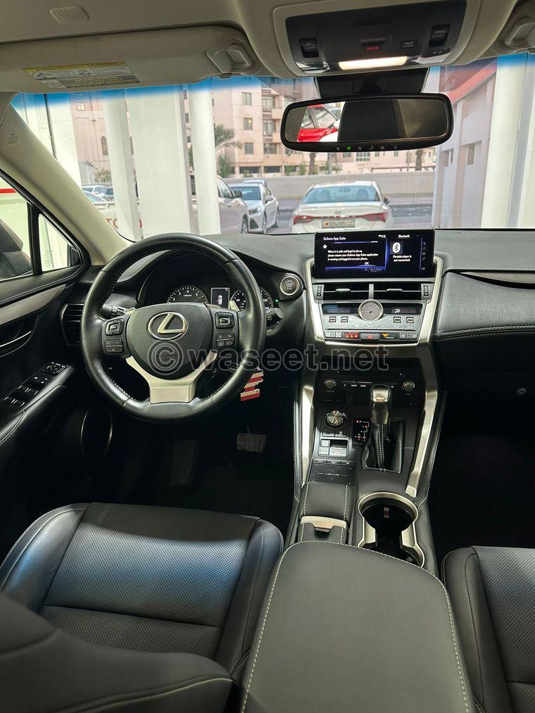 Lexus NX300 2019 3