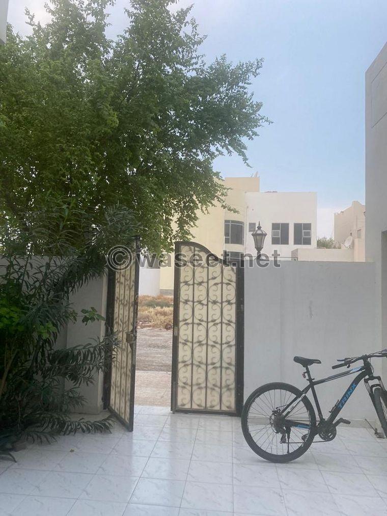 For rent, a house of 320 meters in Hamad Town 1