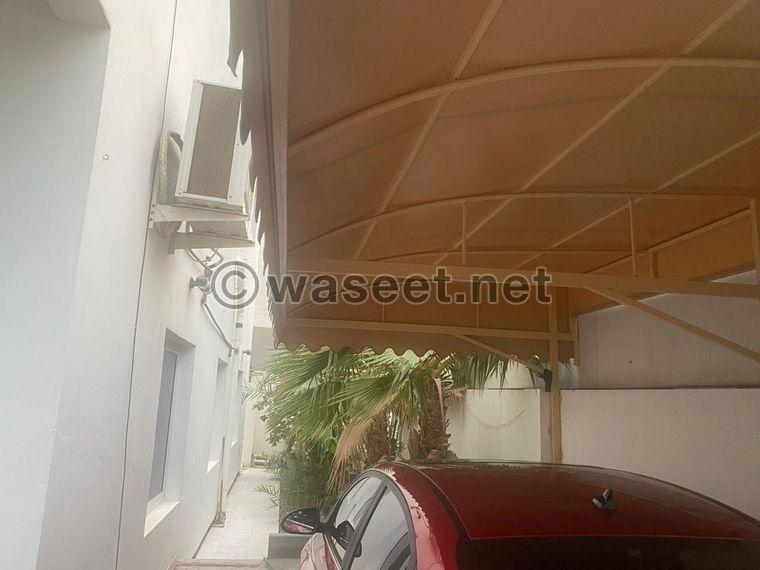 For rent, a house of 320 meters in Hamad Town 6