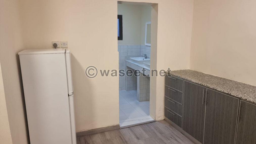 Furnished studio apartment for rent in Zinj area 2