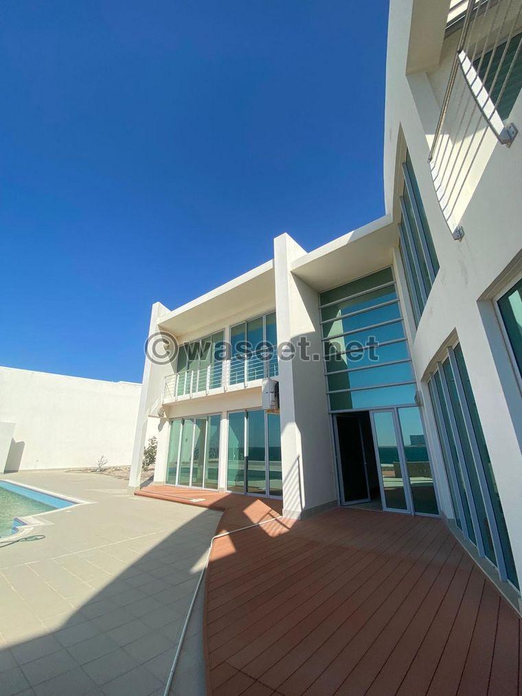 Villa for sale in Durrat Al Bahrain with a large area 3