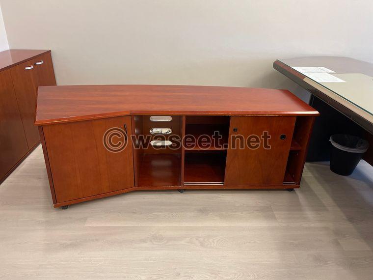 Office furniture in excellent condition  6