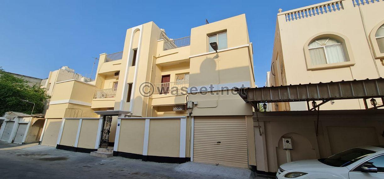 Building for sale in Muharraq near the airport  1