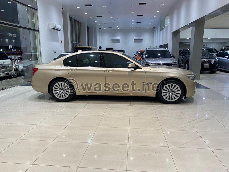 BMW 730i 2010  2