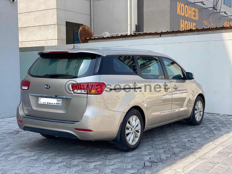 Kia Grand Carnival 2016    5