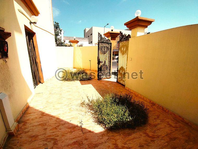  Beautiful Villa for Sale in Isatown  6