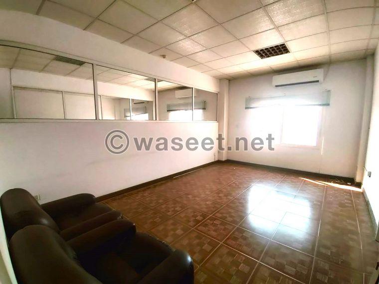 Commercial office 708 square meters for rent in Sitra 0