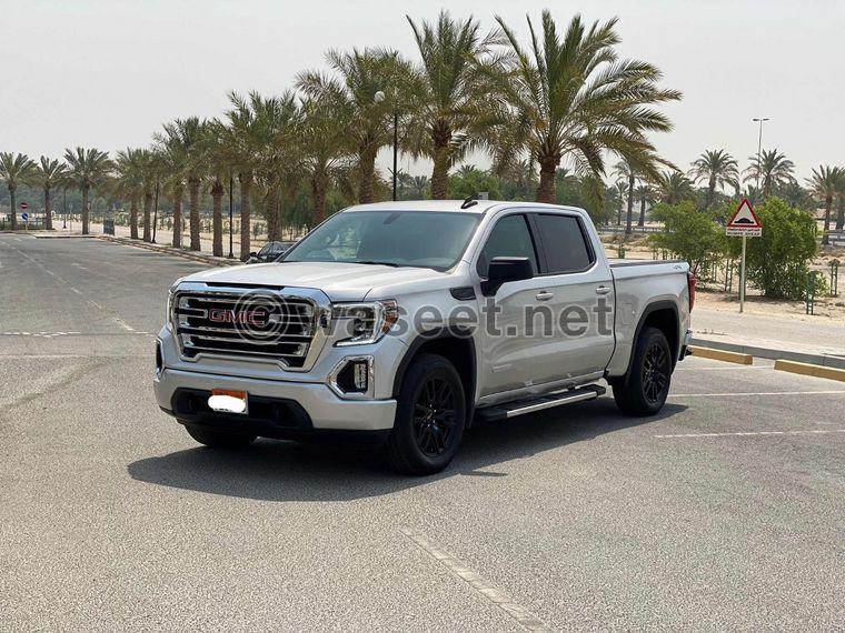 2022 GMC Sierra Elevation 1