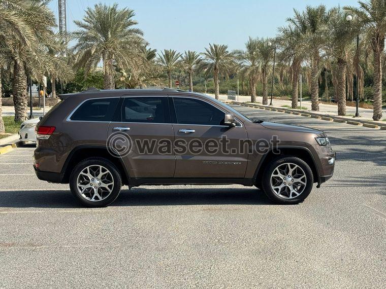 2020 Jeep Grand Cherokee LTD  2