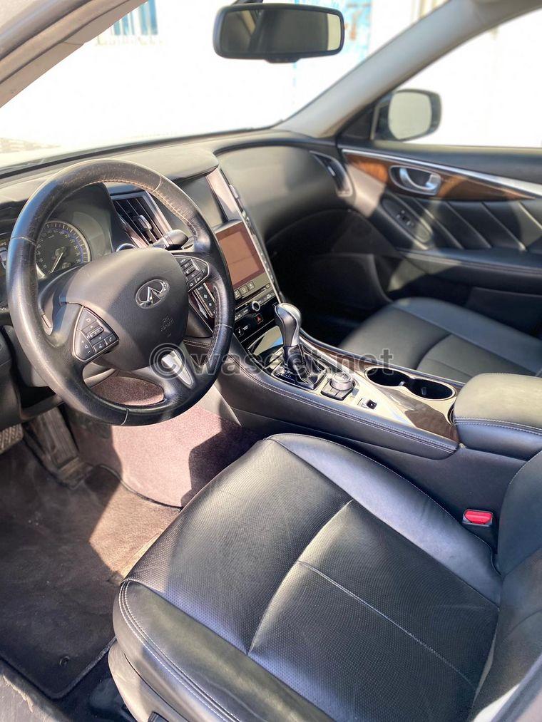 Infiniti Q50  2016   1