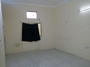 Flat for rent in bukawarah riffa 