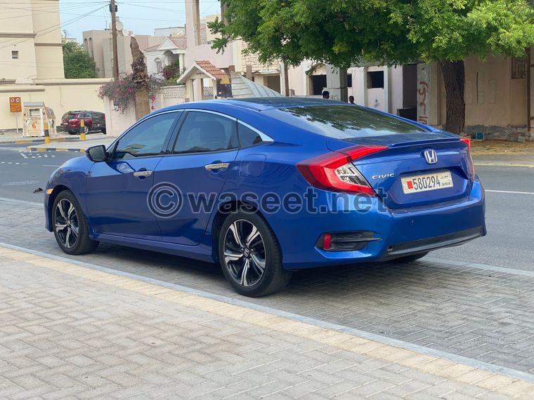 Honda Civic 2019 3