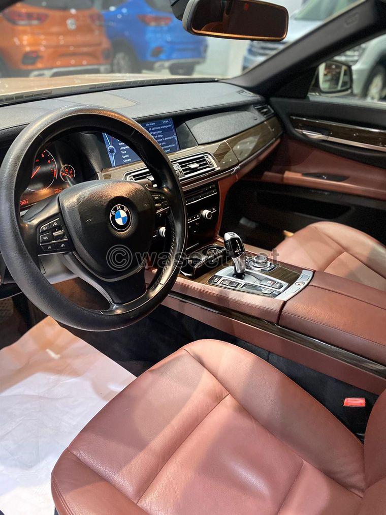 BMW 730i 2010  3