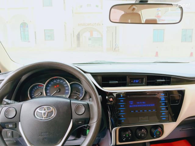 للبيع تويوتا كورولا 2018
