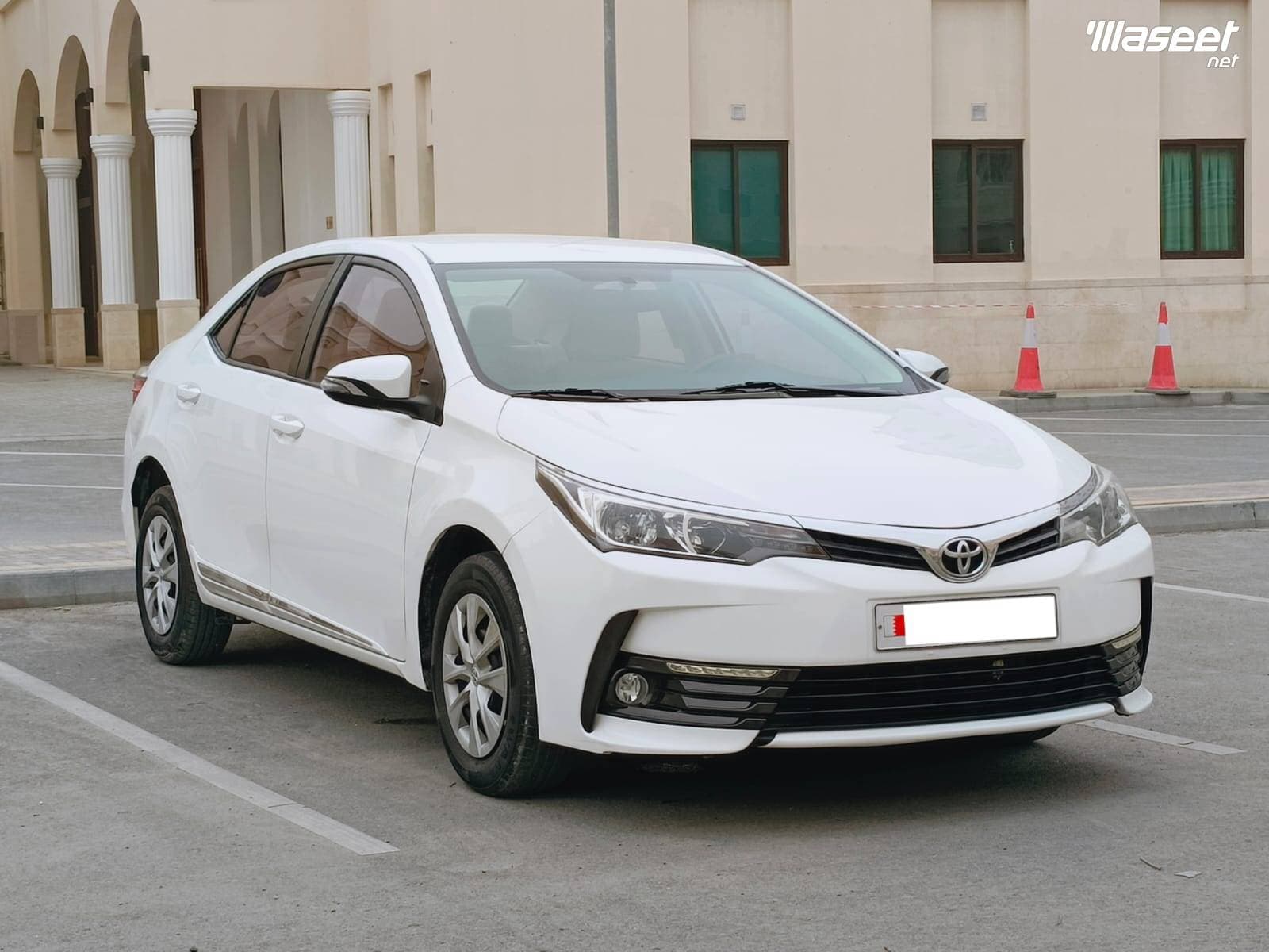 للبيع تويوتا كورولا 2018 1