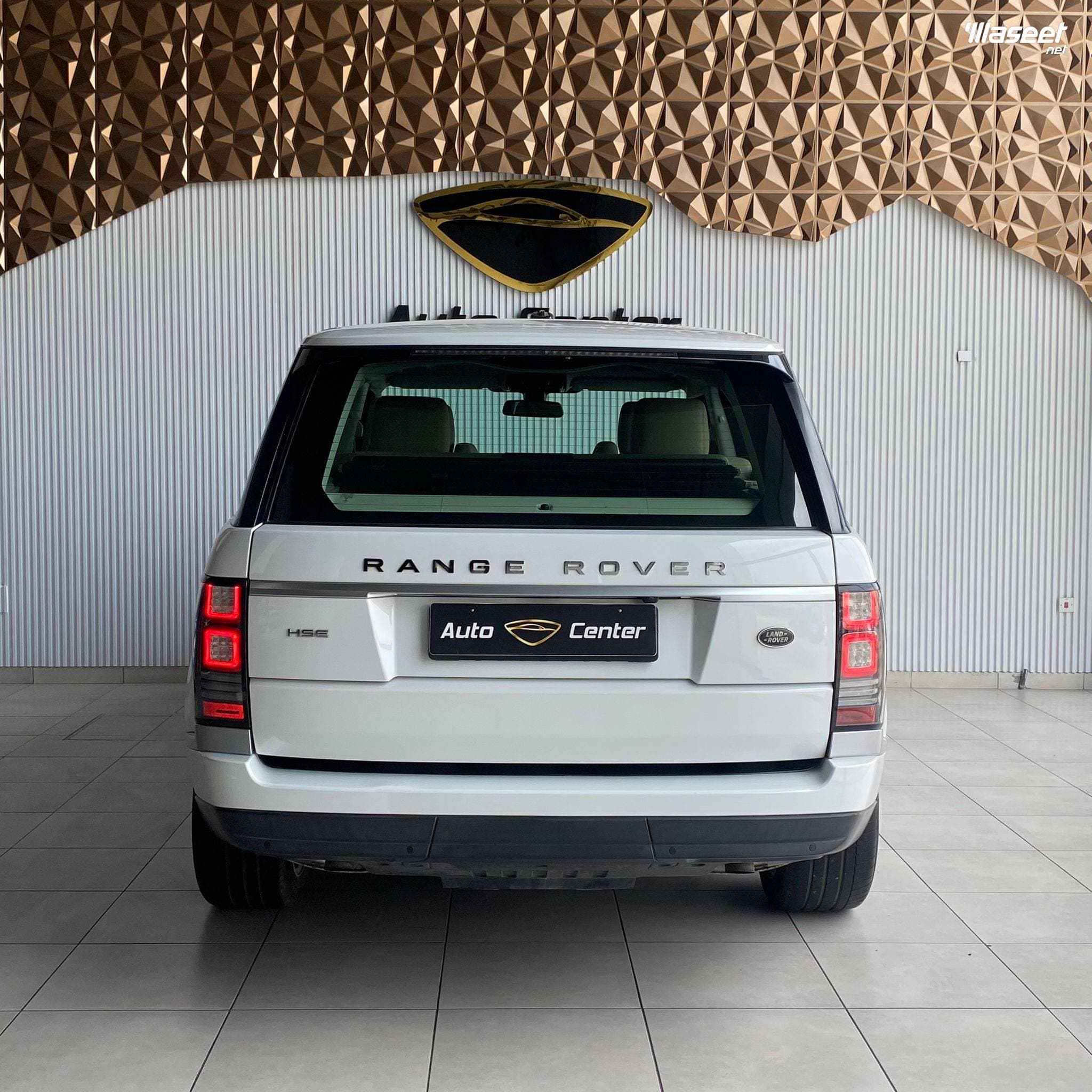 رينج روفر فوغ HSE 2014 3