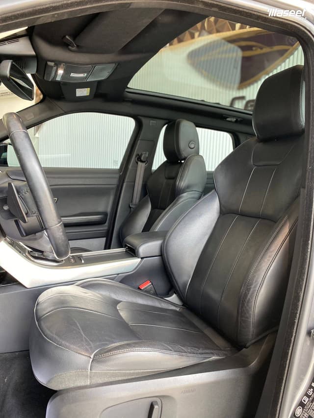 Land Rover Evoque 2019