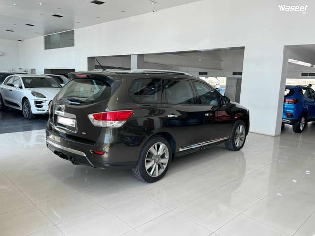 نيسان باثفايندر SV 2016