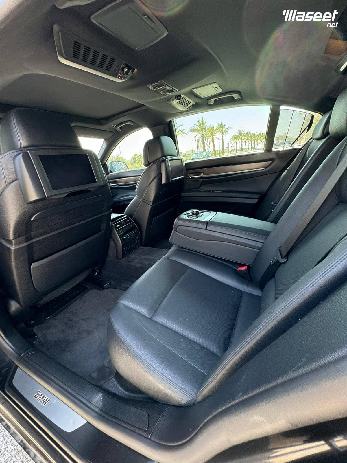 BMW 740Li 2010 4