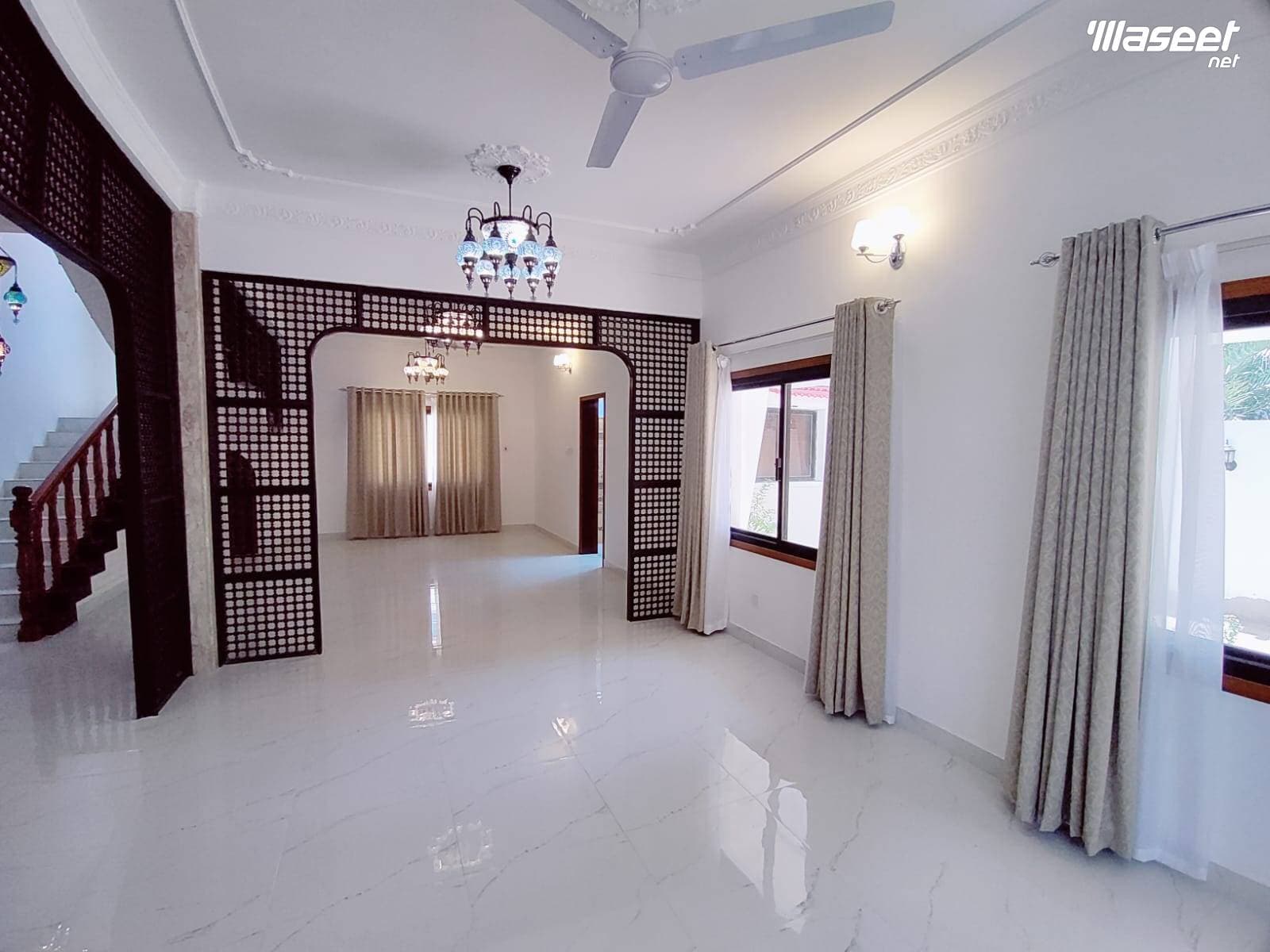 Villa for rent in Maqaba 8