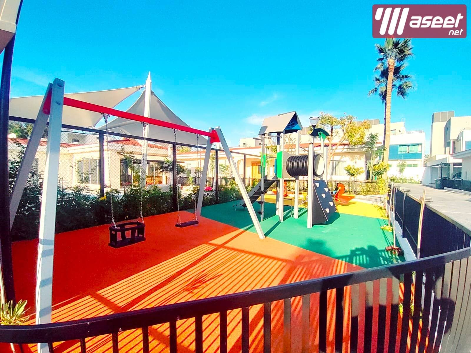 beautiful villa with garden for rent  9