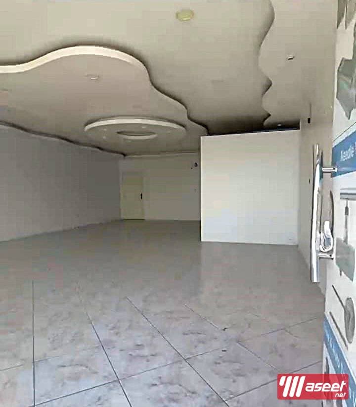 معرض تجاري للإيجار في سترة  1