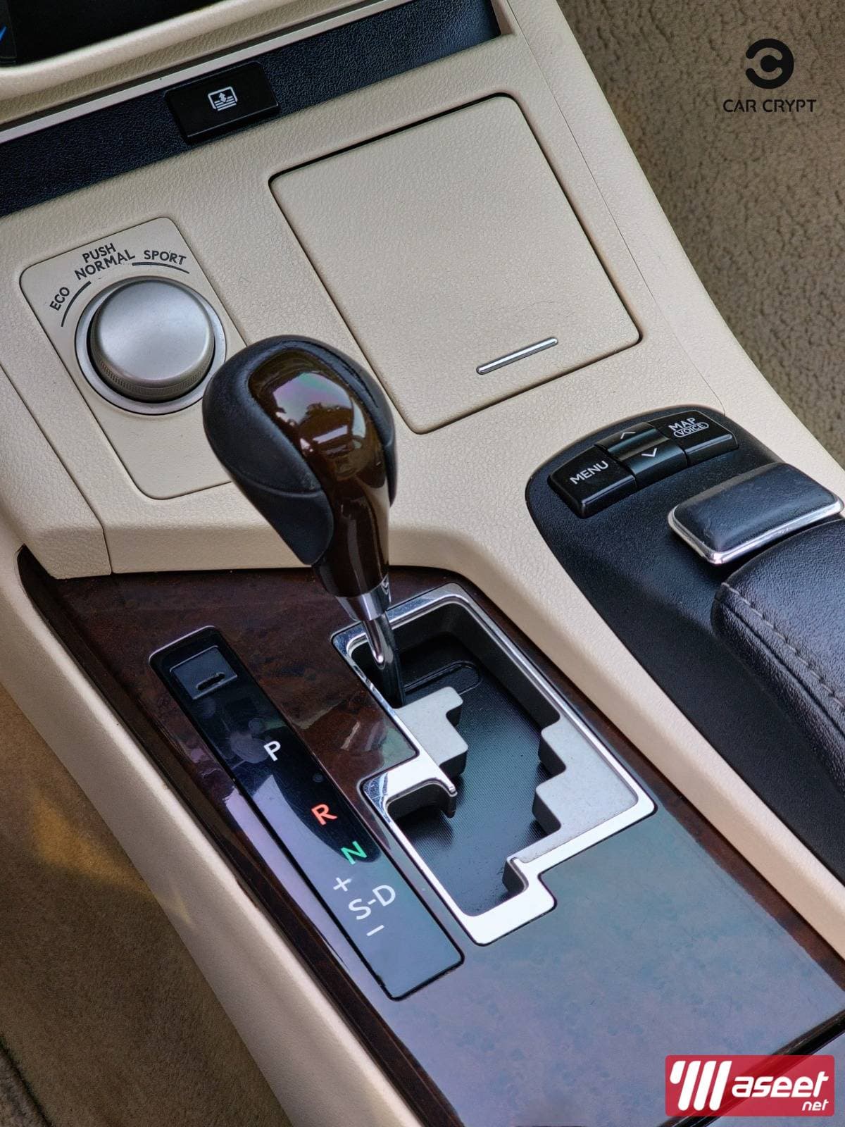 Lexus ES-350 model 2013 5