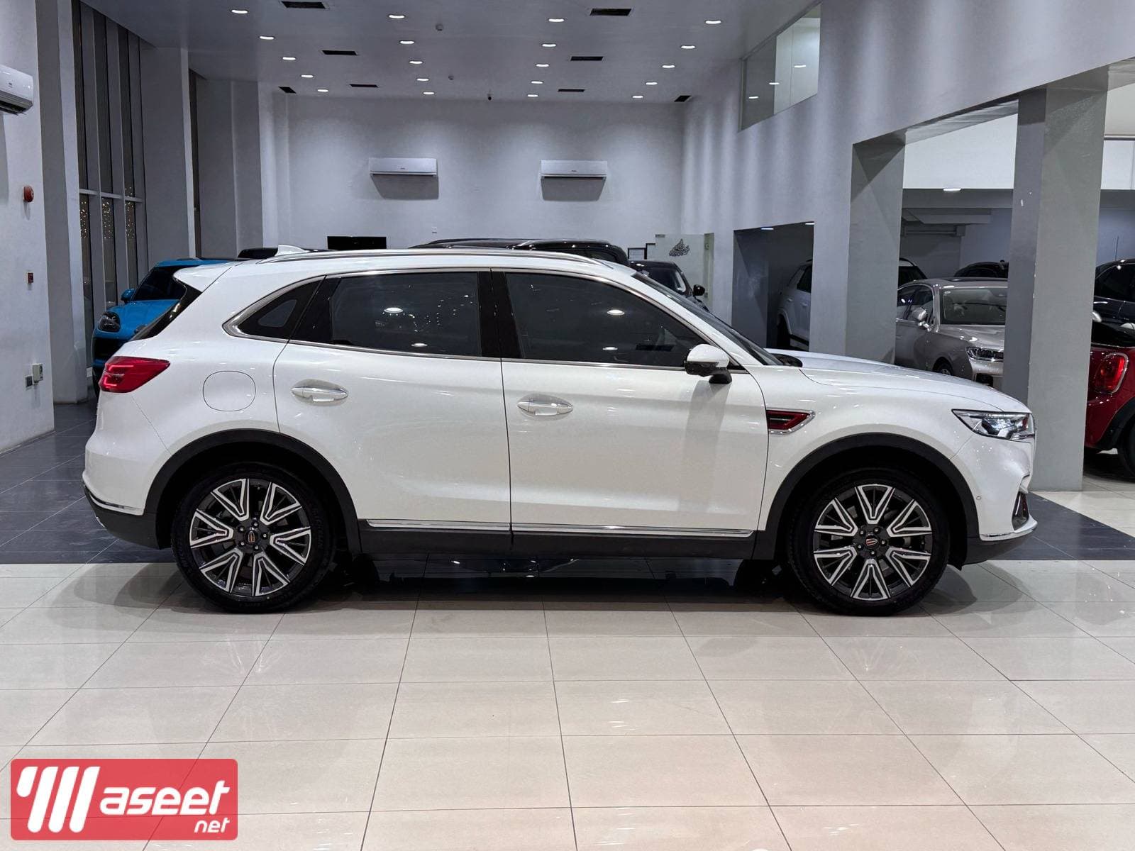 Hongqi HS5/2023  2