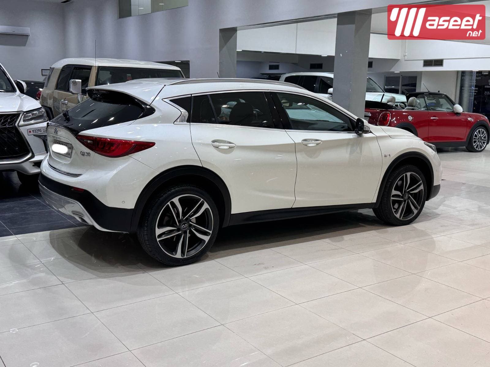 إنفينيتي QX-30/2019 1