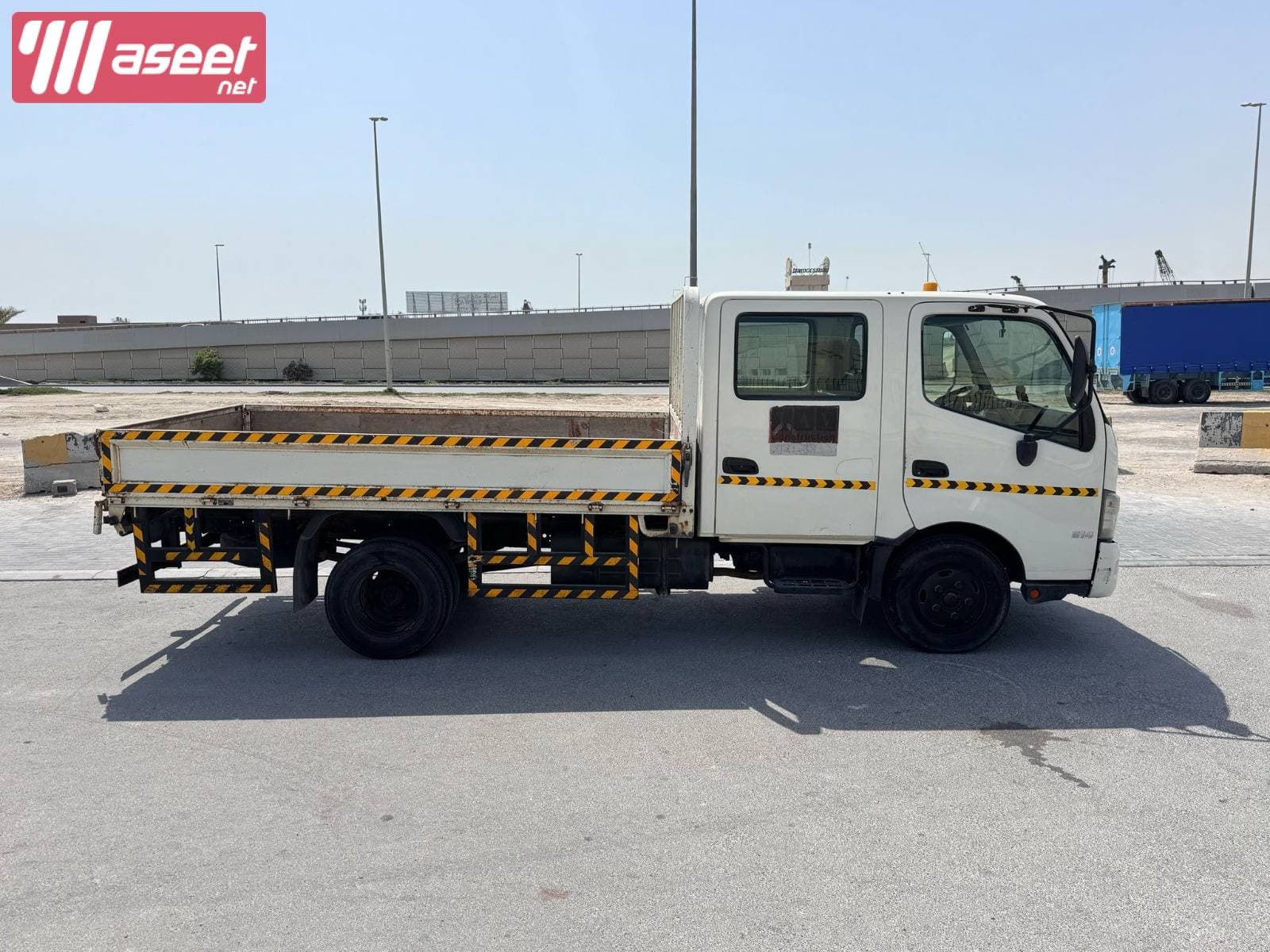 Hino 300 XZU710L 2017 truck 4
