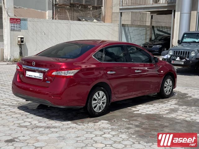 Nissan Sentra 2016 (Red)
