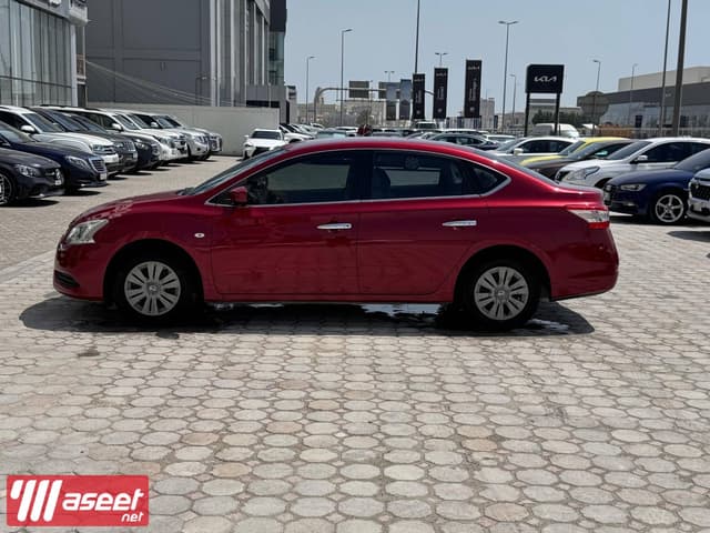 Nissan Sentra 2016 (Red)