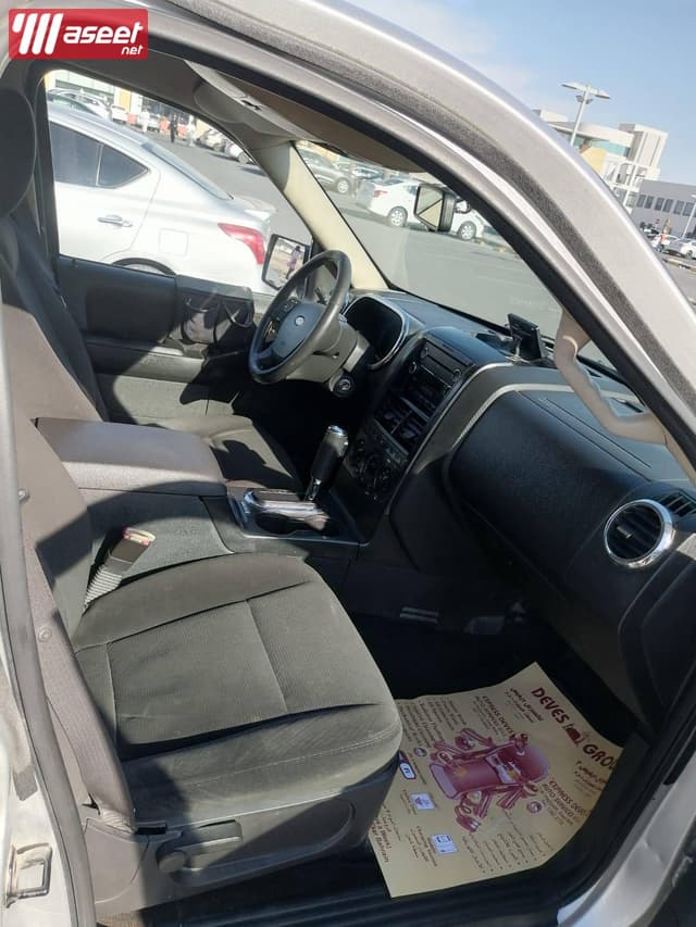 For sale: Ford Explorer model 2010