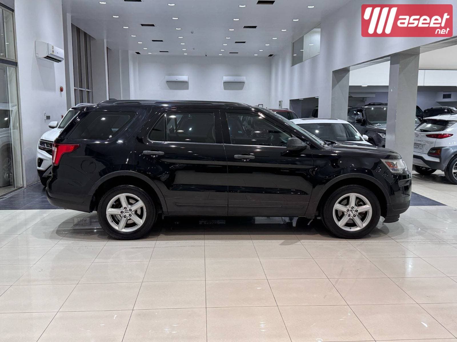 Ford Explorer 2018 (Black) 0