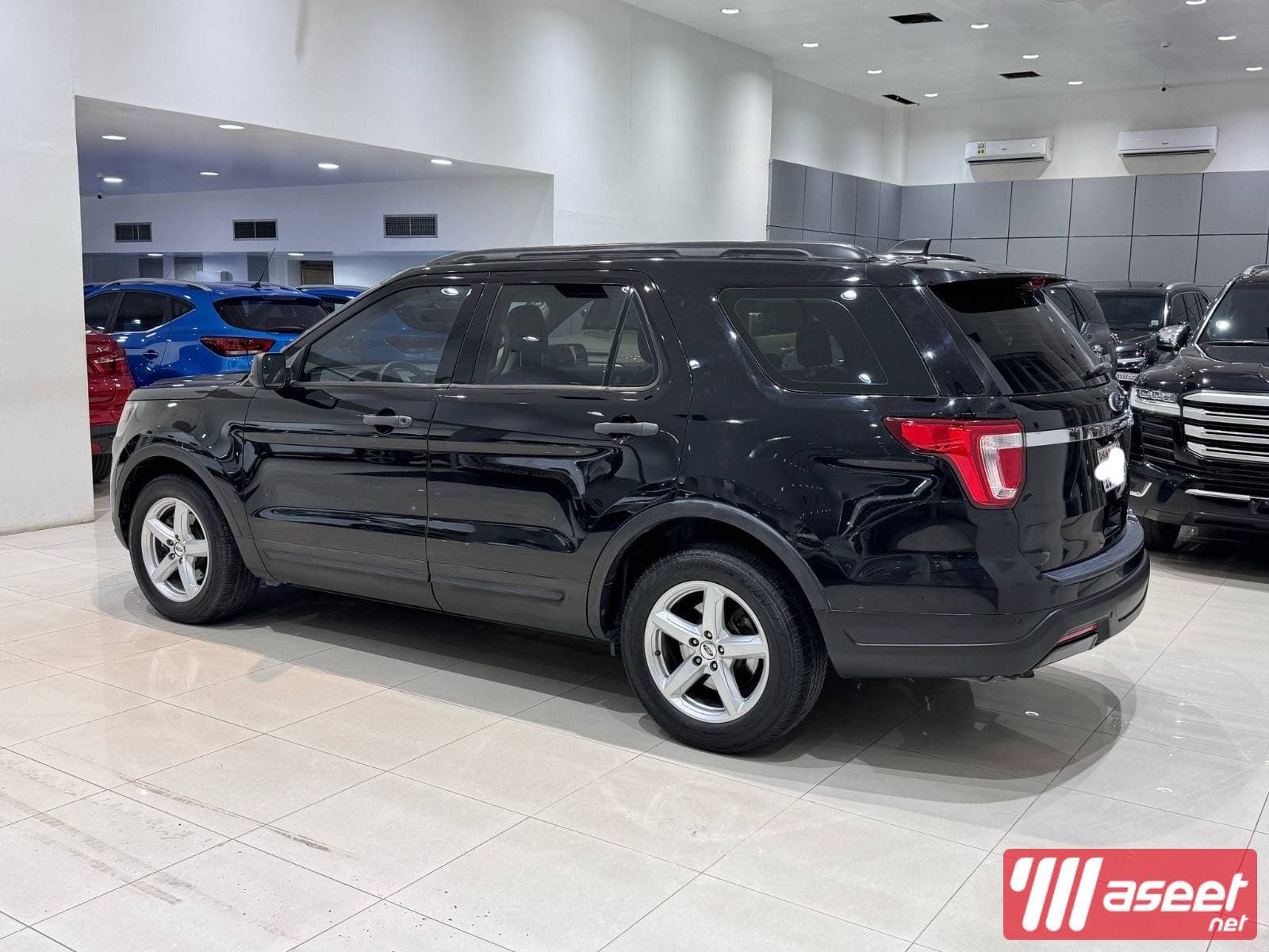 Ford Explorer 2018 (Black) 5