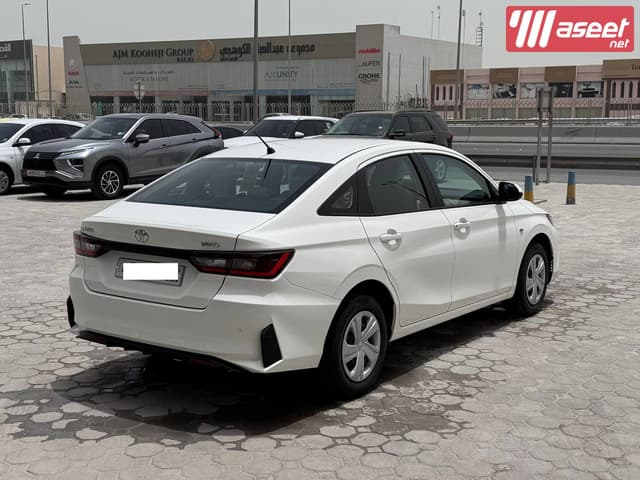 TOYOTA YARIS 2024 