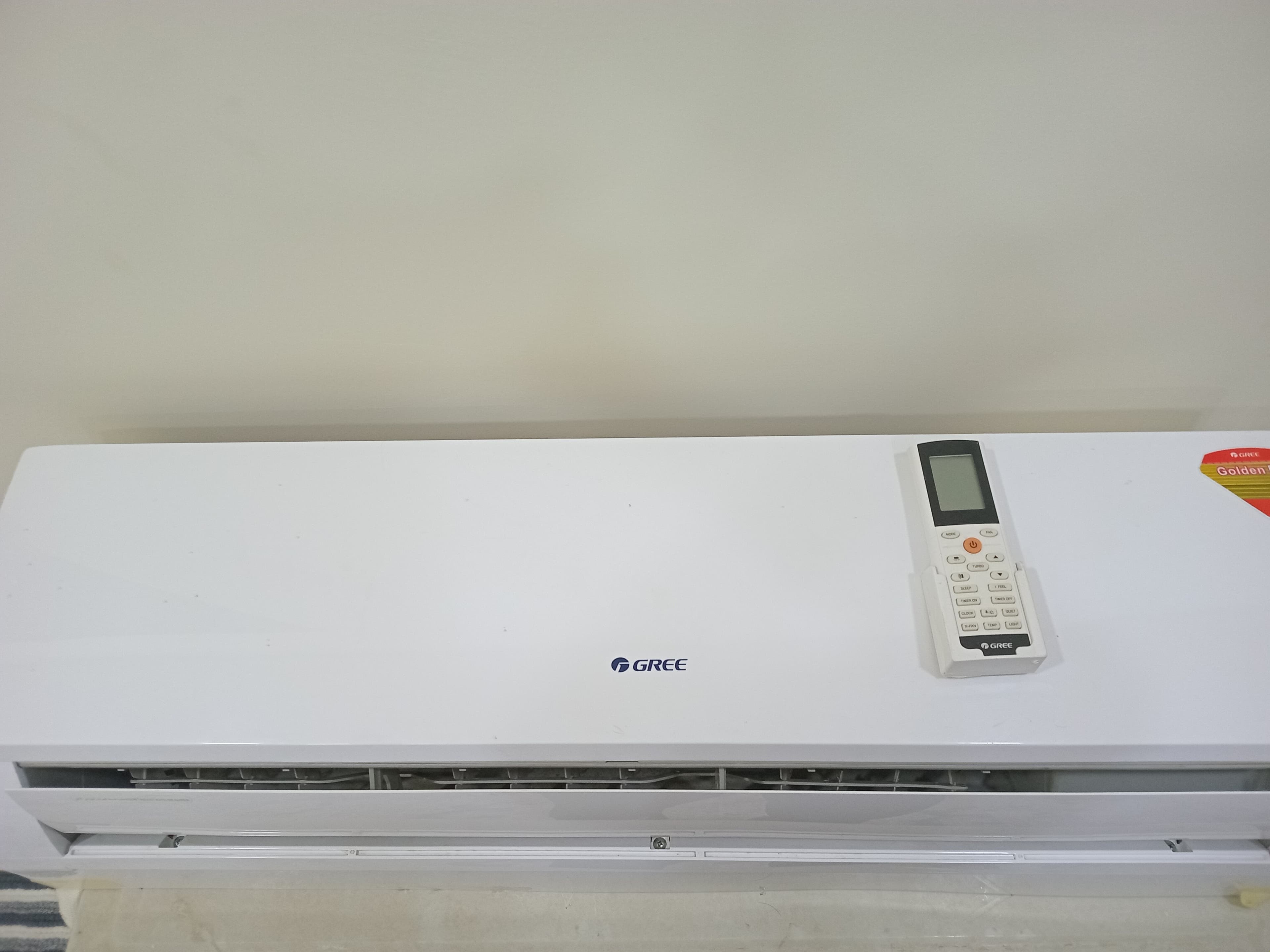 For sale, a 1.5-ton split AC in excellent condition. 0