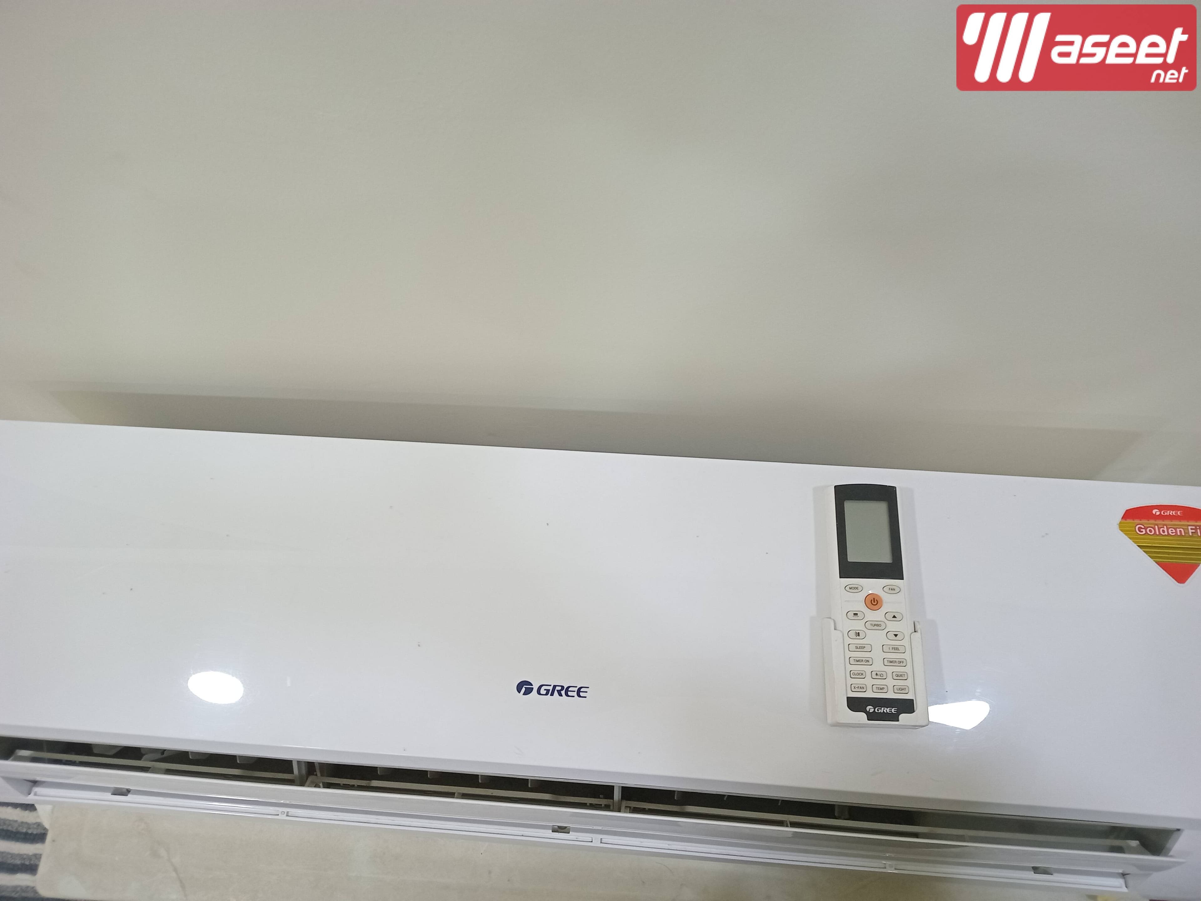 For sale, a 1.5-ton split AC in excellent condition. 3