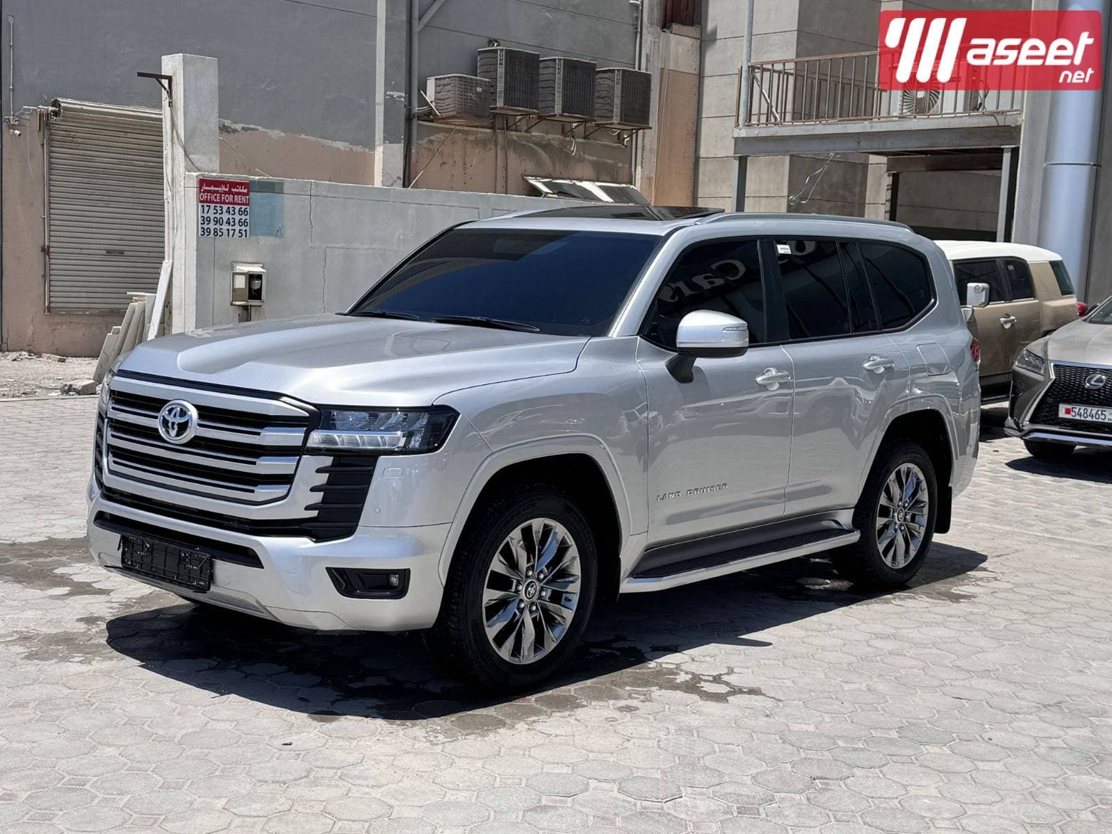 Toyota Land Cruiser GX-R 2025  4