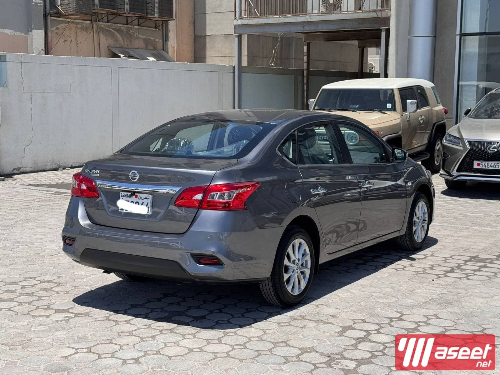 Nissan Sentra 2025 4