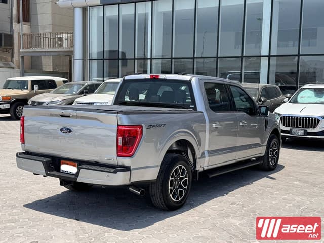 Ford F-150 XLT 2021 