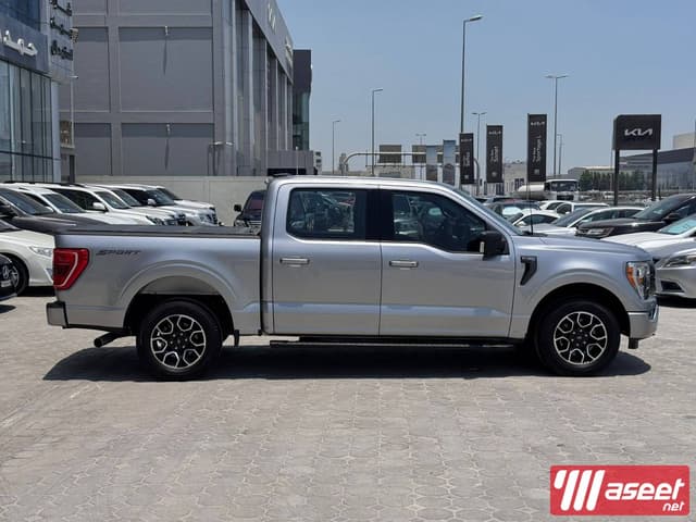 Ford F-150 XLT 2021 