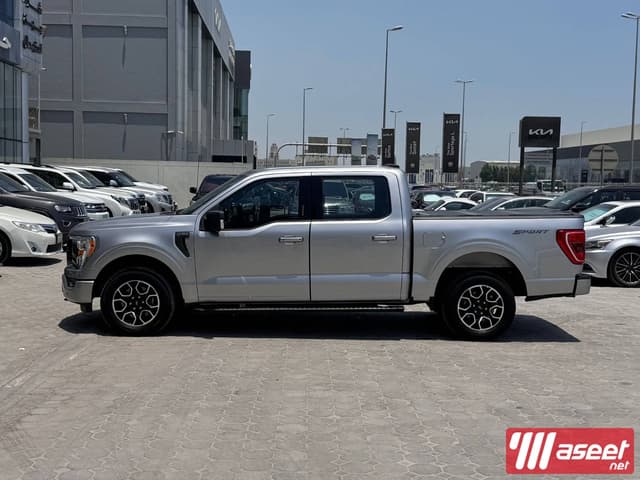 Ford F-150 XLT 2021 